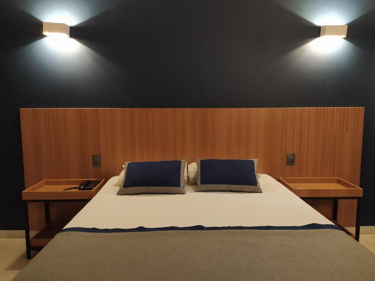 Transamerica 4*